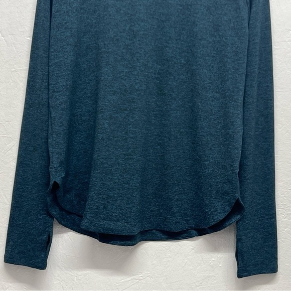 Member's Mark - Women's Curved Hem Long Sleeve Soft Heather Top - M - Picture 5 of 8